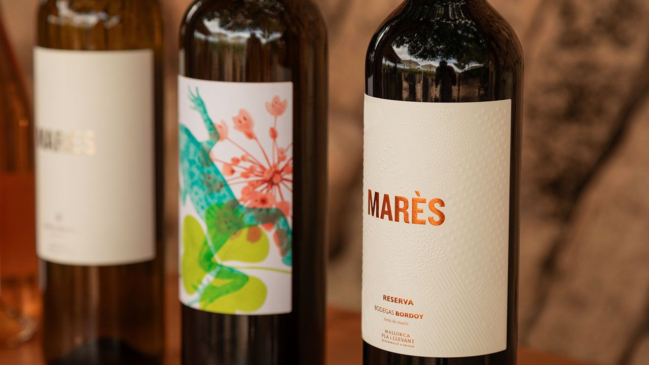Marés wine bottles by Bodegas Bordoy — rosé, white and red